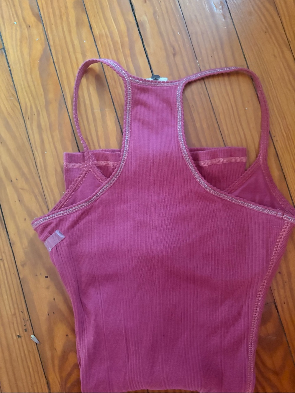 Early 2000’s A&F tank top - Picture 2 of 4